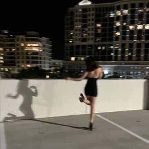 Meet your Posher, Mia